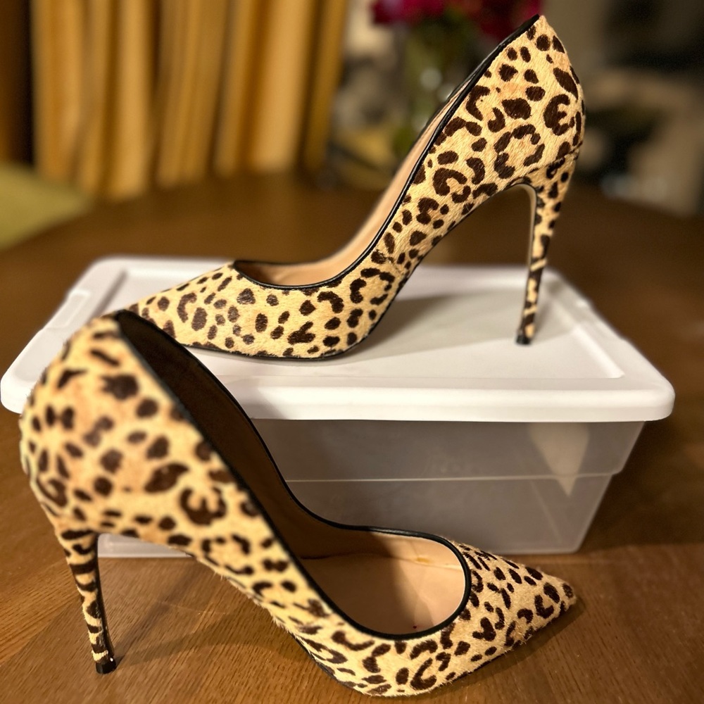 Steve Madden Leopard Calf Hair Pumps